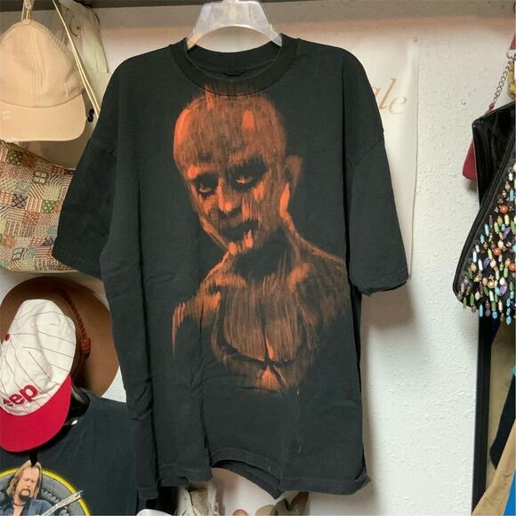 2333. Horror Halloween Creepy T-Shirt Size L The Weeknd? - Picture 1 of 2